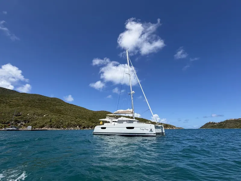 Pretty Penny yacht charter photo