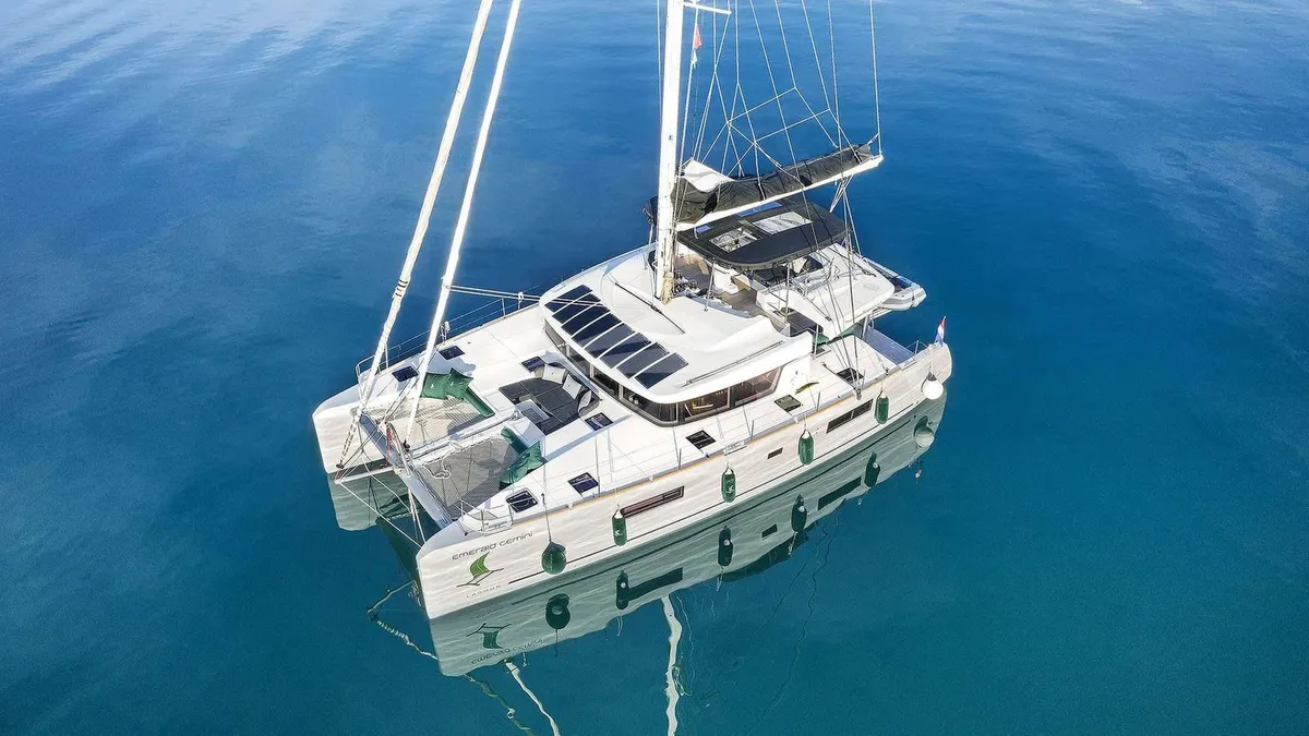 EMERALD GEMINI