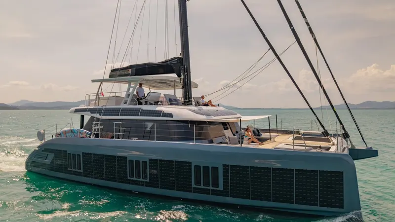 E-Motion yacht charter photo