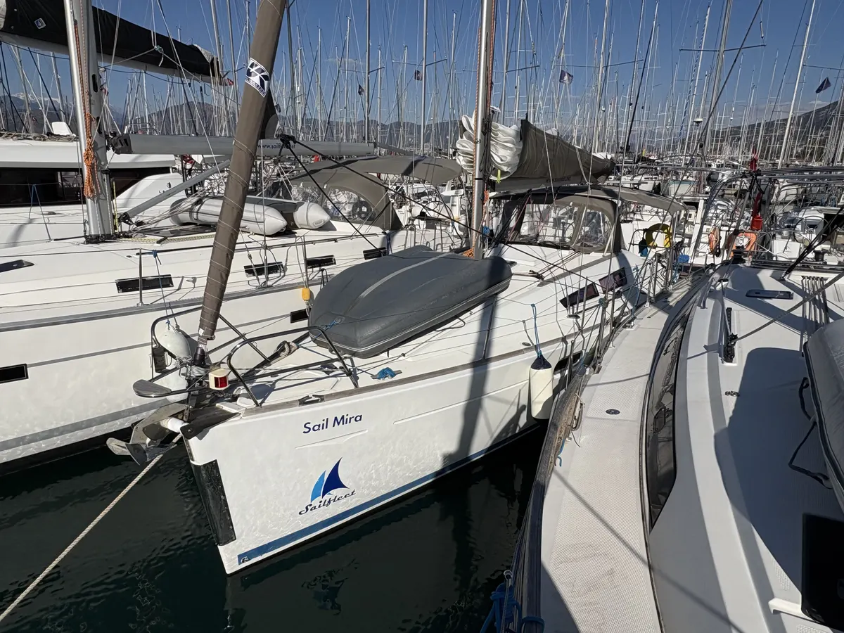 Sail Mira