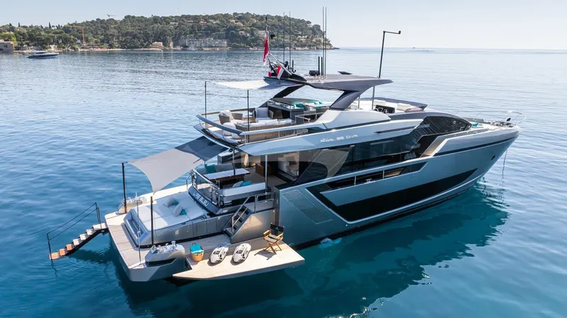 L'AS BLEU yacht charter photo