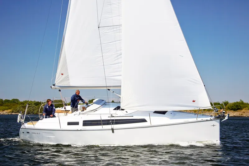 Jetset 04 yacht charter photo