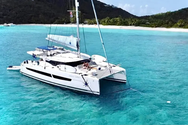 Octantis yacht charter photo