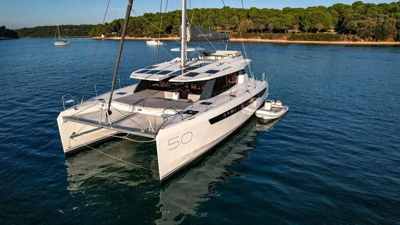 Solaia yacht charter photo