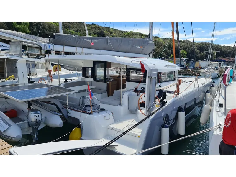 Lydia III yacht charter photo