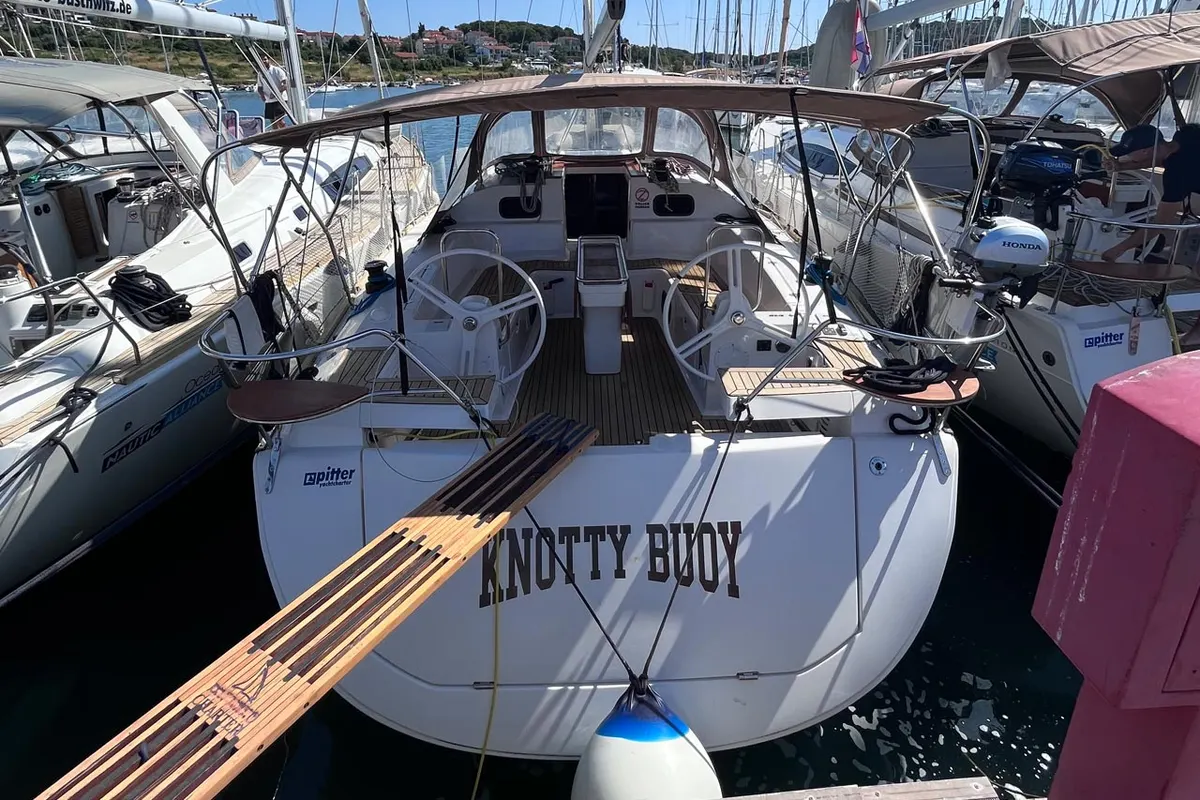 Knotty Buoy