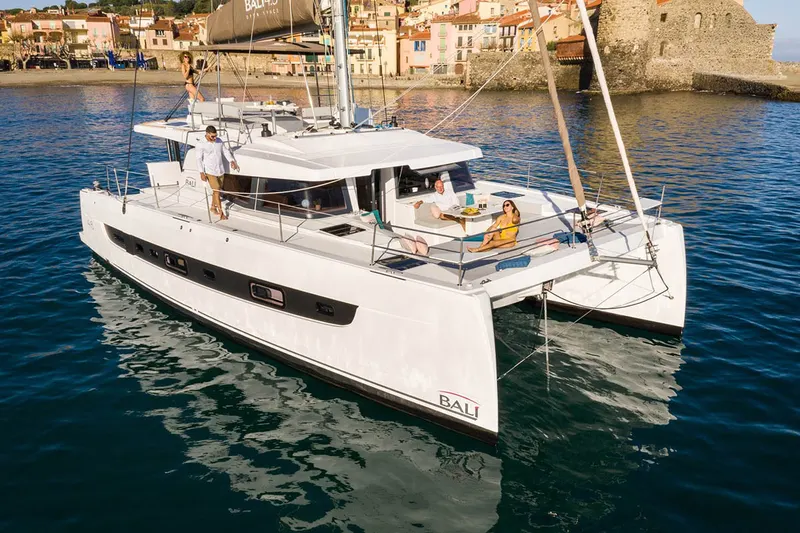 Ivan yacht charter photo