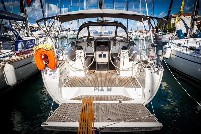 Pia M